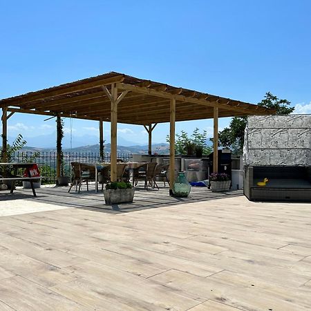 Bed And Breakfast La Pecora Rosa Sant'Omero 外观 照片
