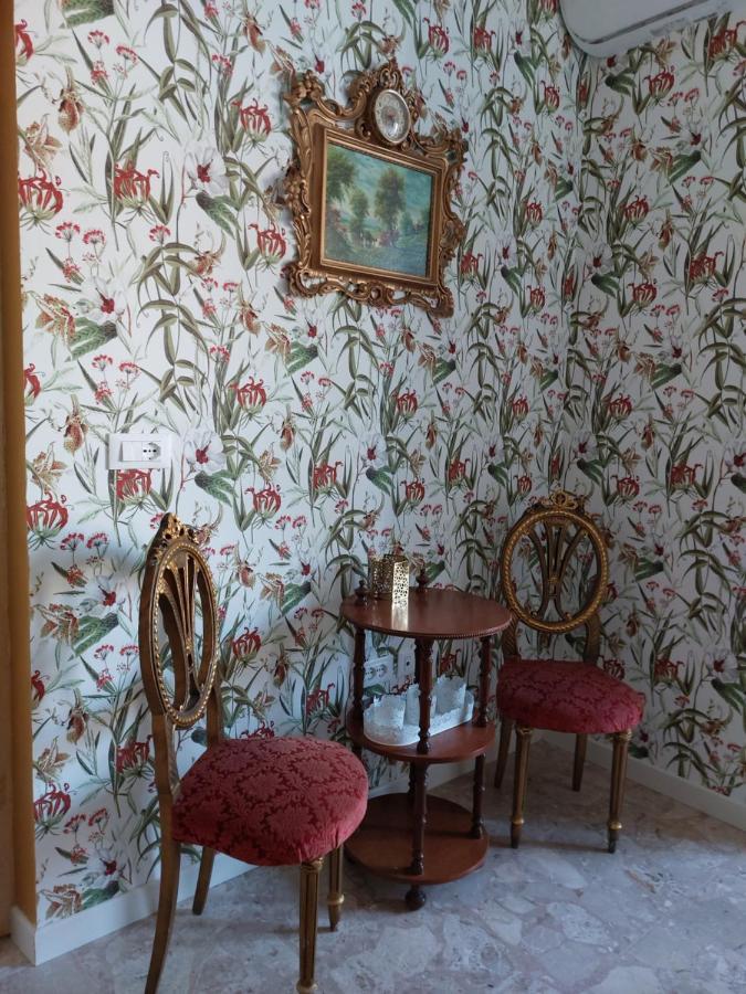 Bed And Breakfast La Pecora Rosa Sant'Omero 外观 照片